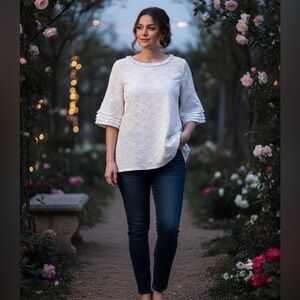 Lilly Pulitzer White Blouse with Silver Embroidery